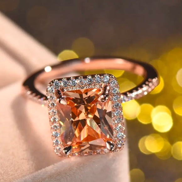 Rose Gold Halo Ring - Picture 3 of 3